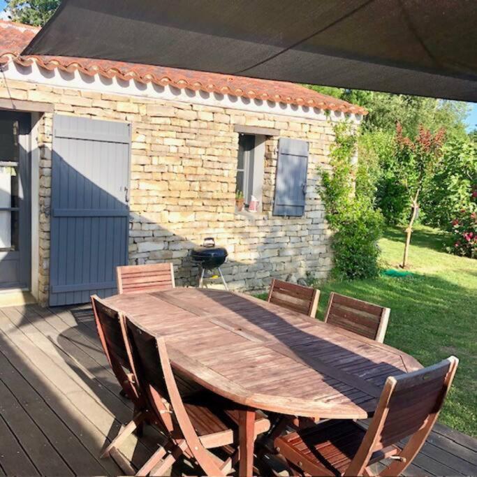 Maison Vendeenne A 5 Min Du Bord De Mer Saint-Hilaire-la-Foret Екстер'єр фото